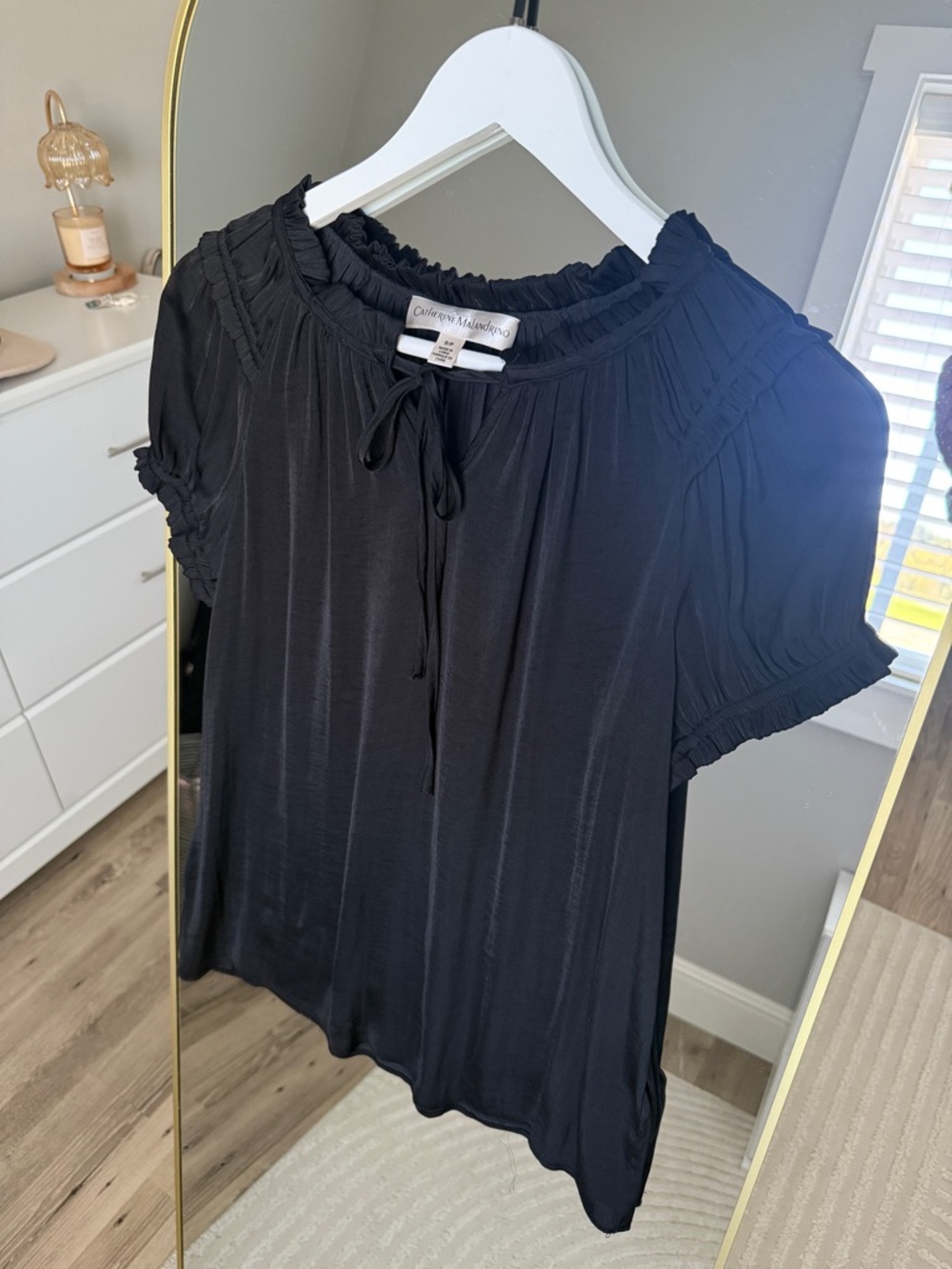 Catherine Malandrino Black Short-Sleeve Tie-Neck Blouse